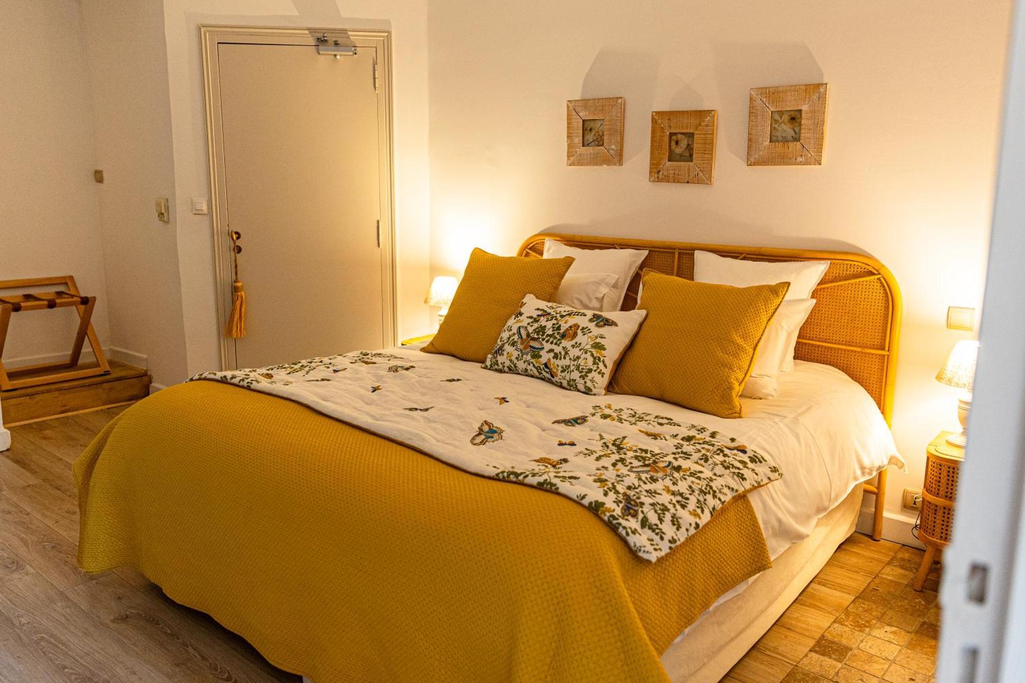 Maison Bournissac Noves Екстер'єр фото