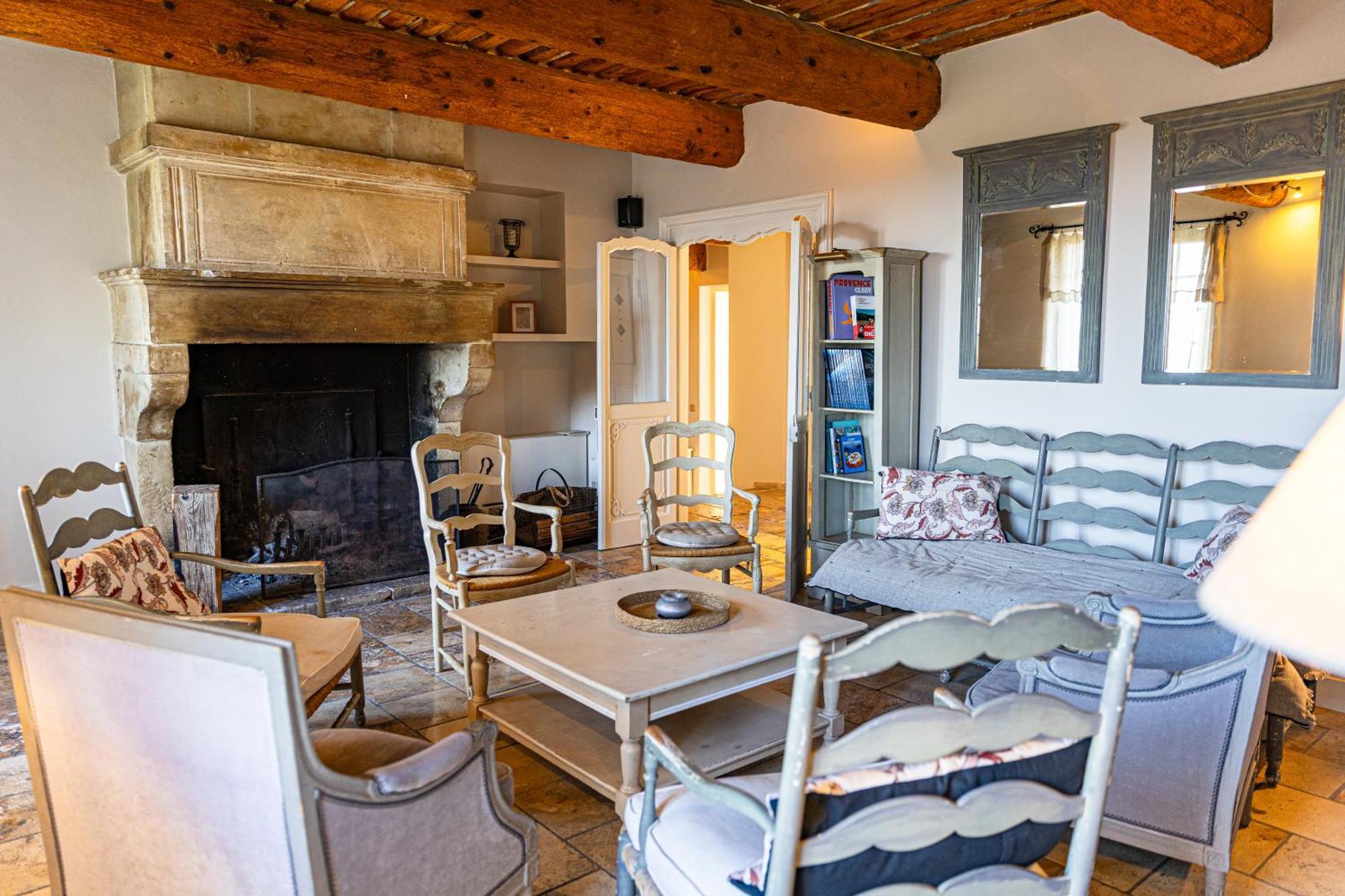 Maison Bournissac Noves Екстер'єр фото